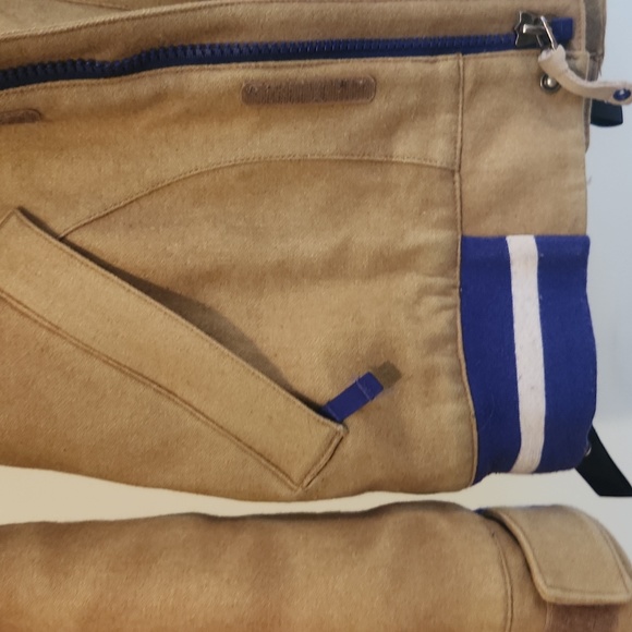 Burton snowboard jacket - Picture 3 of 11